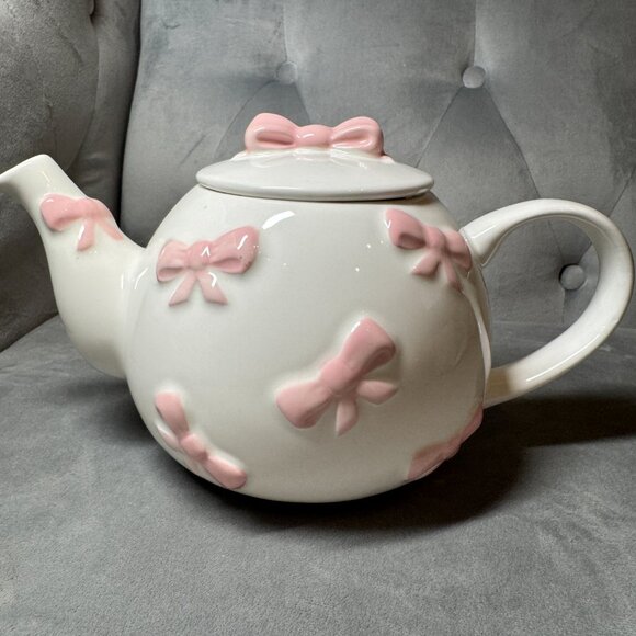 Lang Pink Bow White Pink Hand Painted Ceramic‎ Teapot NEW WITH TAG - Picture 1 of 9